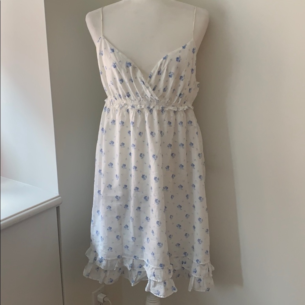 Juicy Couture white floral ruffled baby doll dress